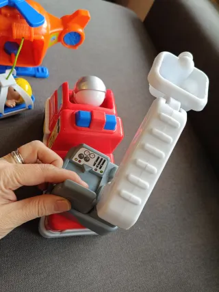 Conjunto Juguetes Bomberos y Helicóptero rescate