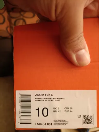 T44 Nike ZoomX FLY 6