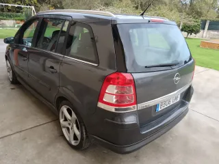 Opel Zafira 2009