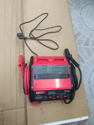 Carregador Baterias Ultimate Speed ULG 17 A1