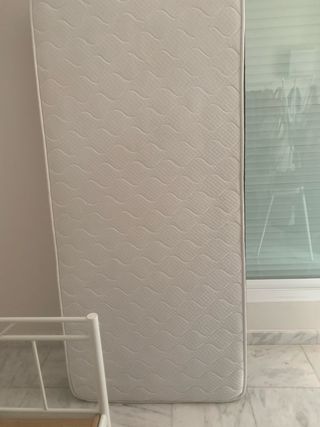 Diván Ikea Metal Madera, colchón de regalo