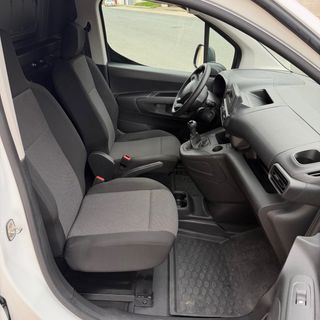 Citroën Berlingo van Talla M 1.5BlueHDi 100cv 2021