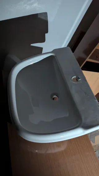 Lavabo de porcelana blanco