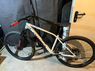 Orbea Alma H30