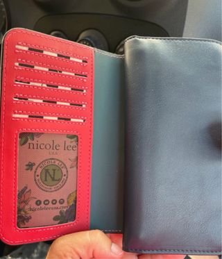 Pack 2 Carteras Nicole Lee Multicolor y Blanca