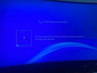 PS4 Slim 500GB + 4 Giochi