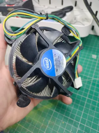 Intel Core i3-3240 LGA1155