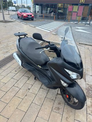 Suzuki Burgman 125 2014
