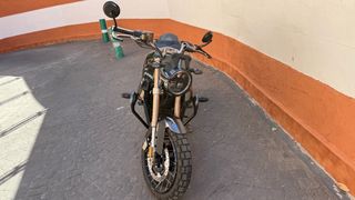 Moto Zontes 125 Negra