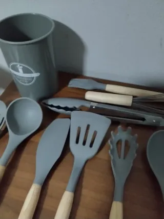 Set Utensili Cucina Silicone e Legno