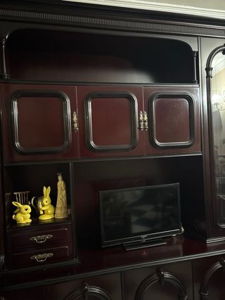 Mueble bar madera y cristal