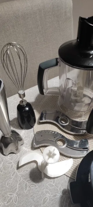 Batidora Braun Multiquick con accesorios MQ70