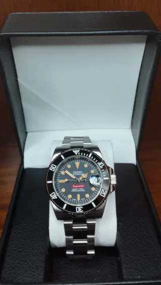 Seiko Mod Submariner Vintage Negro Plateado Rojo