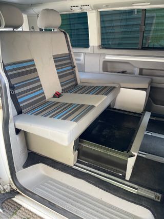 Volkswagen California 2012