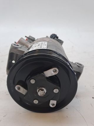 COMPRESOR AIRE ACONDICIONADO VOLKSWAGEN GOLF VII LIM. (3)