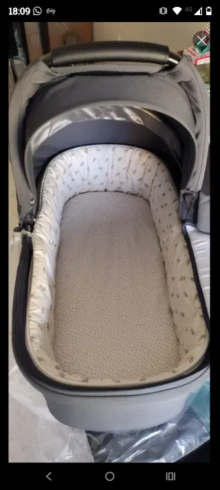 Funda para capazo Walking Mum roja