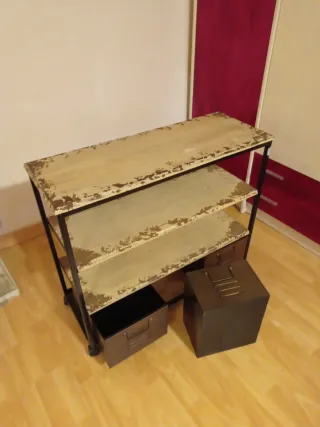 Mueble estilo vintage industrial con ruedas