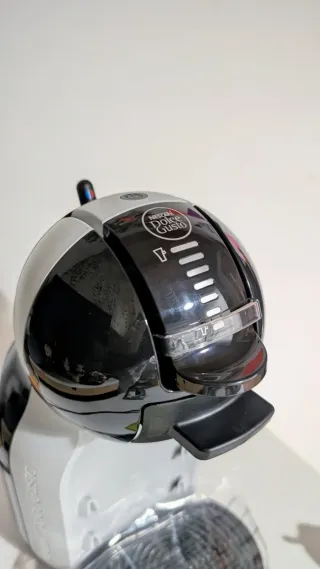 Cafetera Dolce Gusto Mini Me Nueva con precintos