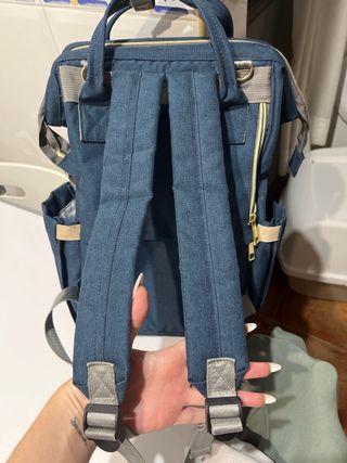 Mochila para mamás y papás con múltiples compartim