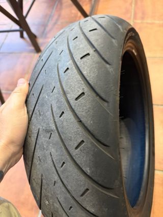 Neumáticos Metzler Roadtec 01