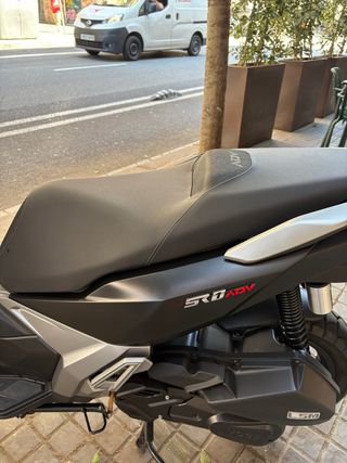 Moto Vogue SR1 ADV 900 km 2200 no negociables como