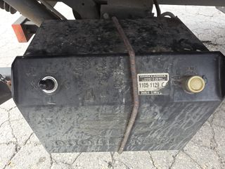 Camion rigido Iveco 180E28 2011