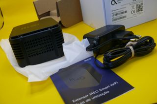 Extensor MEO Smart WiFi D2150G