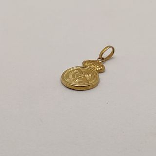 Colgante Real Madrid de oro de 18k, 1.8 g.