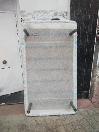 Somier y colchón 105x180