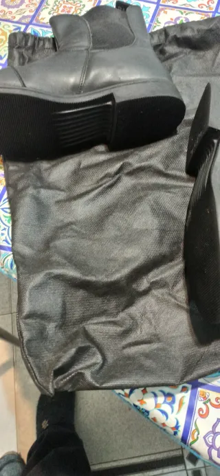 Stivaletti BMW in pelle neri