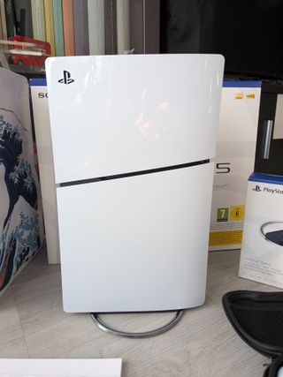 PlayStation 5 + FIFA 23 e Accessori