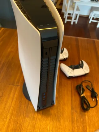 PS5 SLIM CON 2 MANDOS