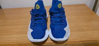 Zapatillas Curry Talla 42 Azul y Amarillo