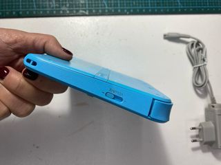Nintendo 2DS Azul + Accesorios