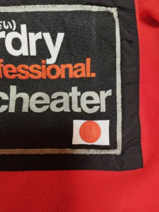 Chaqueta Superdry Montaña Negra y Roja