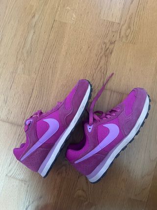 Zapatillas Nike Moradas Talla 38