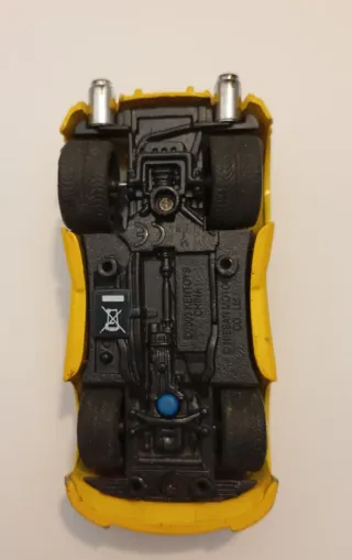 Set 4 macchinine da corsa usate