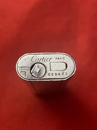 Accendino Cartier in Argento