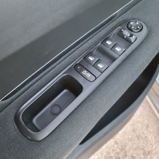 Peugeot 3008 2.0 HDi HYbrid4 AUTOMÁTICO