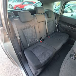 Peugeot 3008 2.0 HDi HYbrid4 AUTOMÁTICO