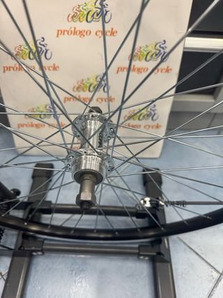 Rueda trasera 26” Piñón rosca