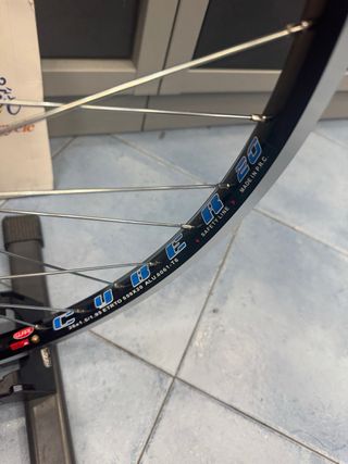 Rueda trasera 26” Piñón rosca