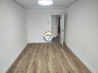 Piso en alquiler en La Chantría - La Lastra en León