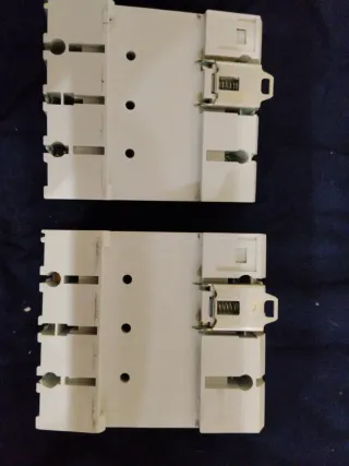 Material Eléctrico: Interruptores y Magnetotérmico