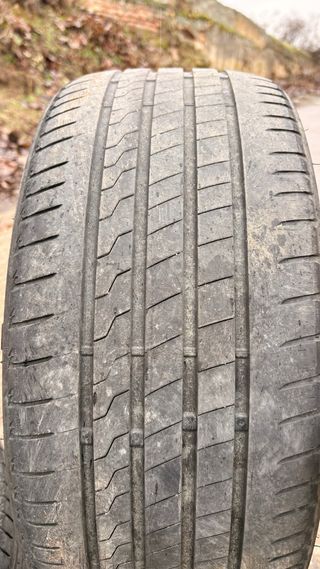 Neumáticos Firestone