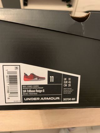 Under Armour TriBase Reign 6 Talla 45 Rojo Negro