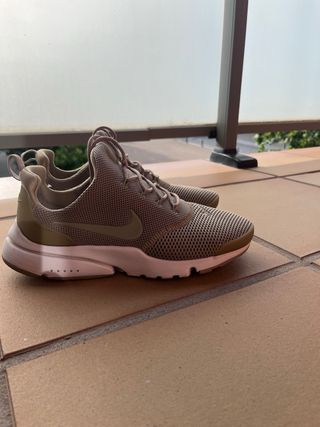 Zapatillas Nike Presto Talla 41 o 42 - según pie