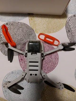 Dron DJI Mavic Mini Gris en estado impecable