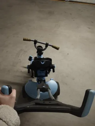 Triciclo infantil azul