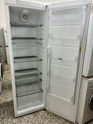 Frigorífico vertical